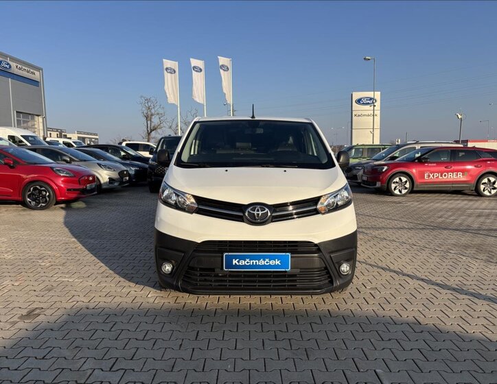 Toyota ProAce Skříň 2,0 l 90 kw