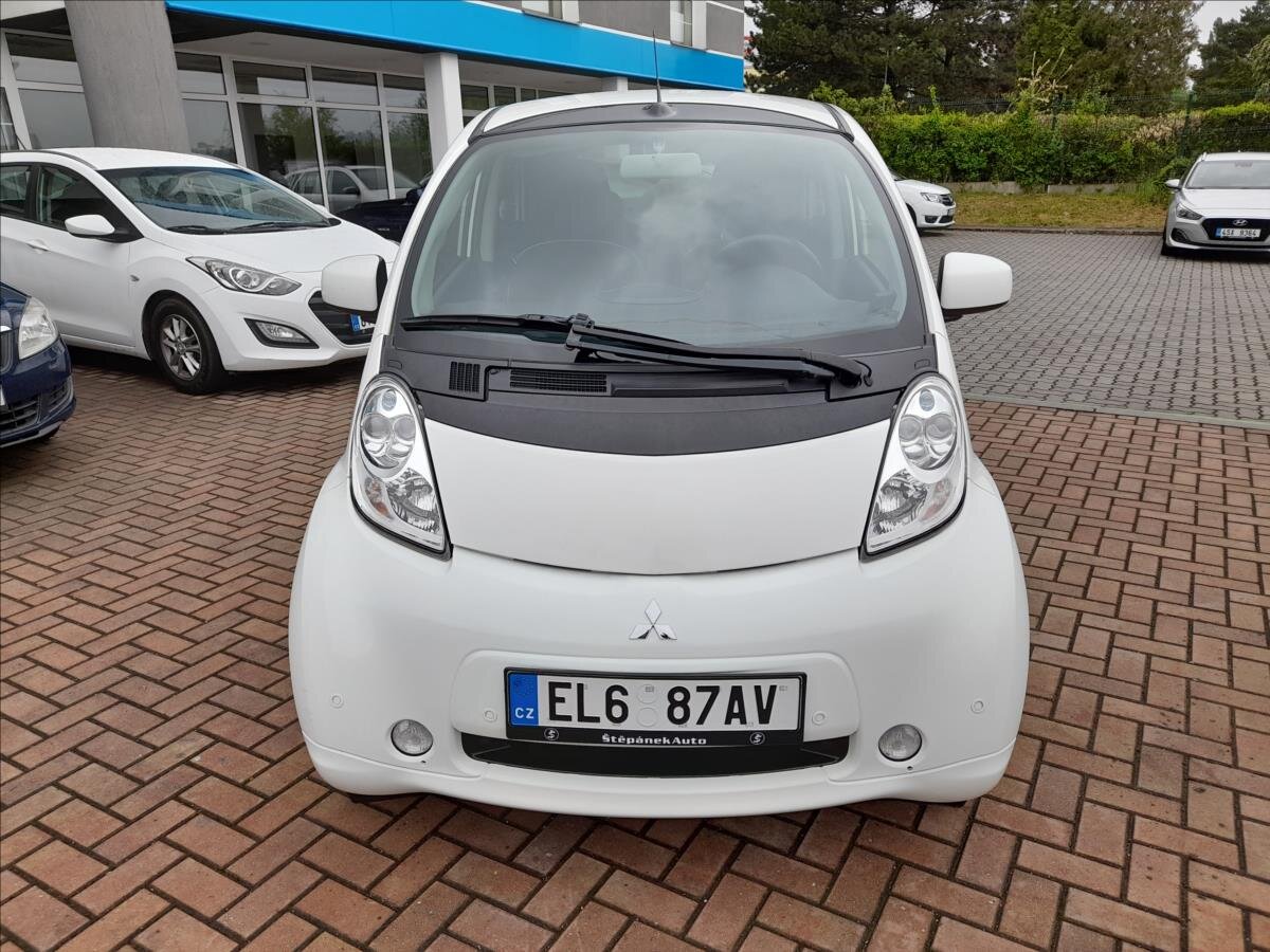 Mitsubishi Ostatní Hatchback 0,0 35 kw