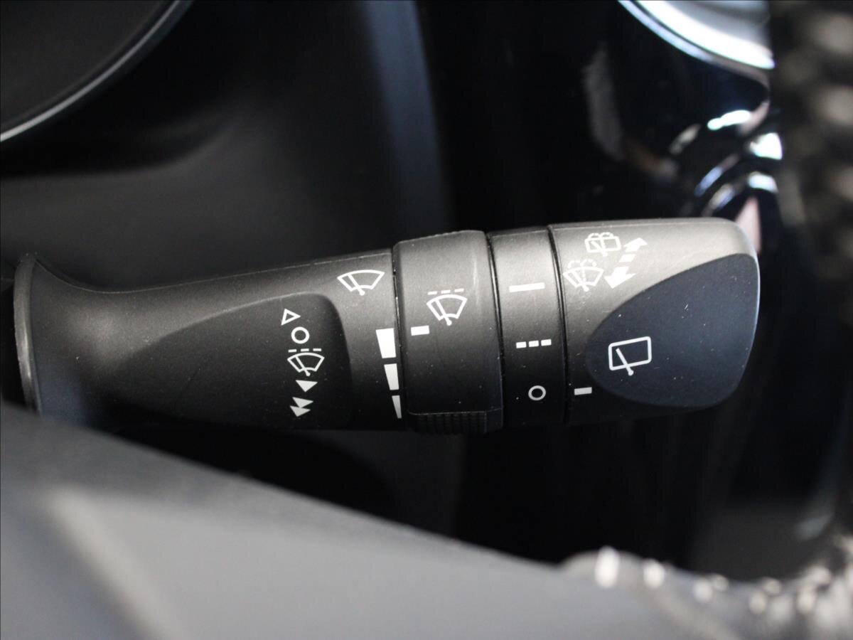 Toyota Auris Hatchback 1,2 l 85 kw