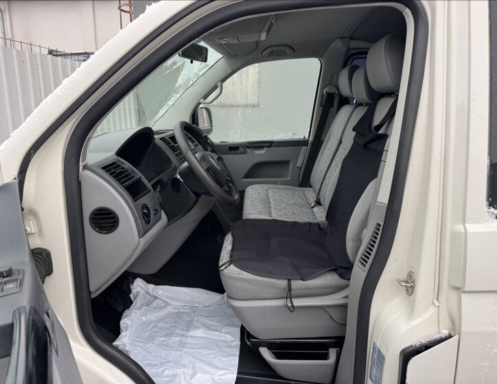 Volkswagen Transporter Kombi 1,9 l 90 kw