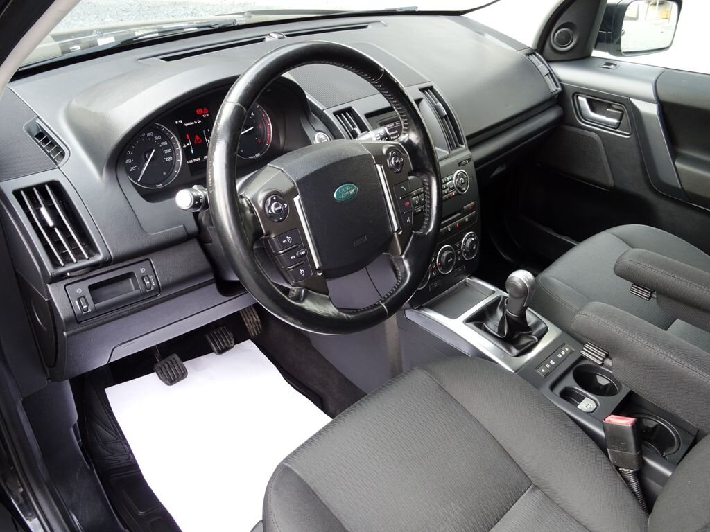 Land Rover Freelander SUV / Terénní 2,2 l 110 kw