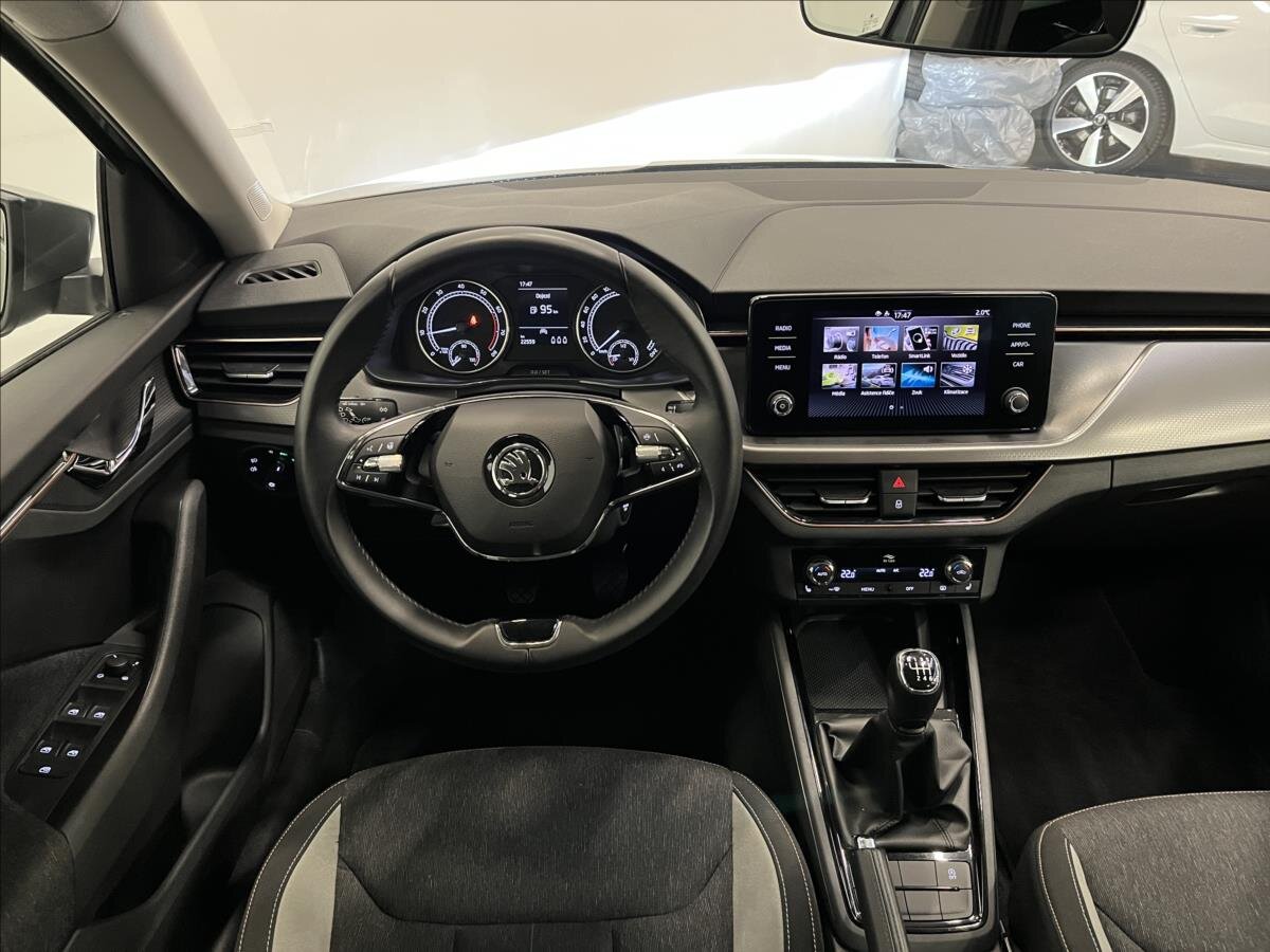 Škoda Scala Hatchback 999,0 81 kw