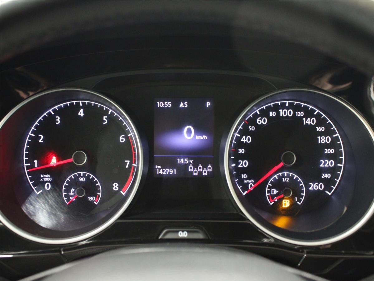 Volkswagen Touran SUV / Terénní 1,4 l 110 kw
