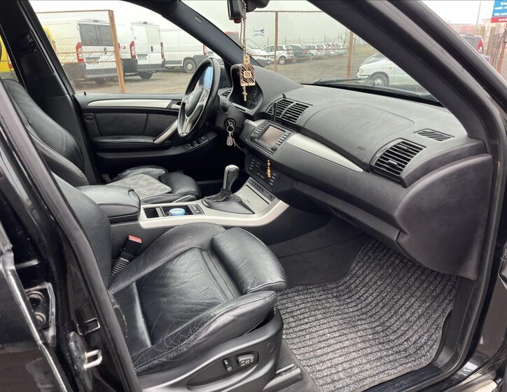 BMW X5 SUV 2,9 l 135 kw