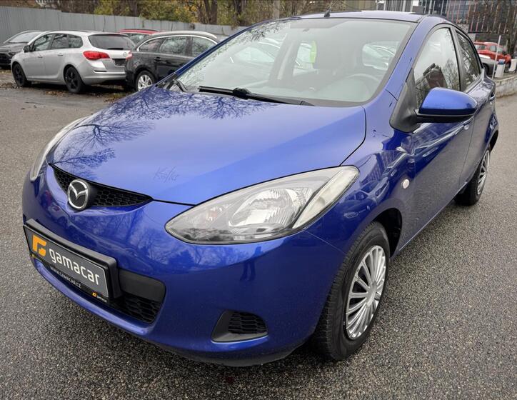 Mazda 2 14