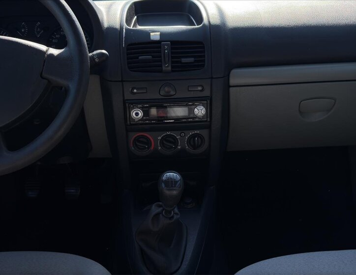 Renault Clio Hatchback 1,1 l 55 kw