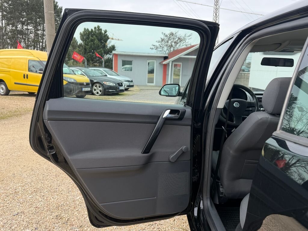 Volkswagen Polo Hatchback 1,4 l 51 kw