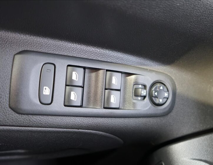 Citroën Berlingo MPV 1,5 l 75 kw