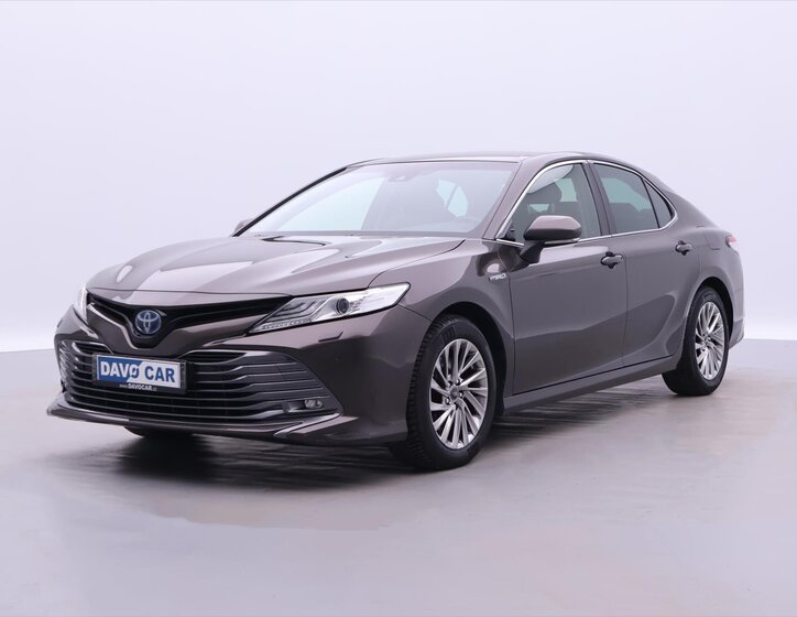 Toyota Camry 3