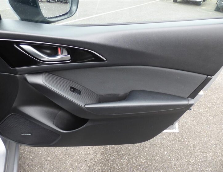 Mazda 3 Hatchback 2,0 l 121 kw