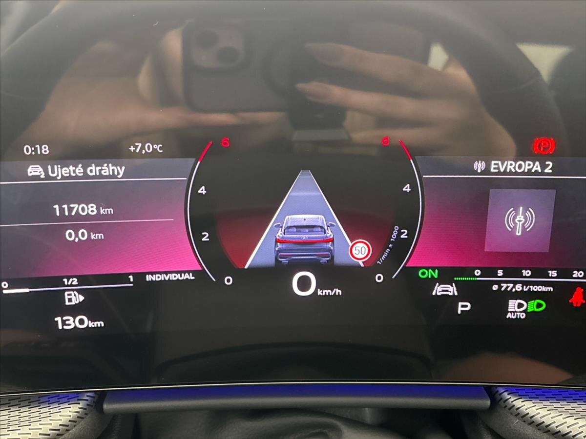 Audi Q5 SUV / Terénní 2,0 l 150 kw