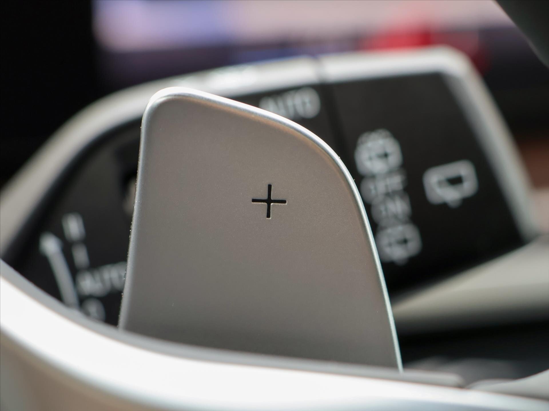 BMW X7 SUV / Terénní 3,0 l 259 kw