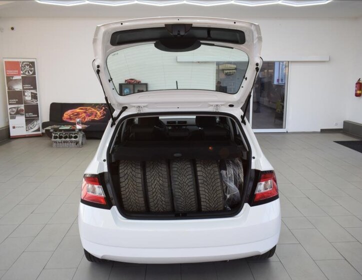 Škoda Fabia Hatchback 1,2 l 66 kw