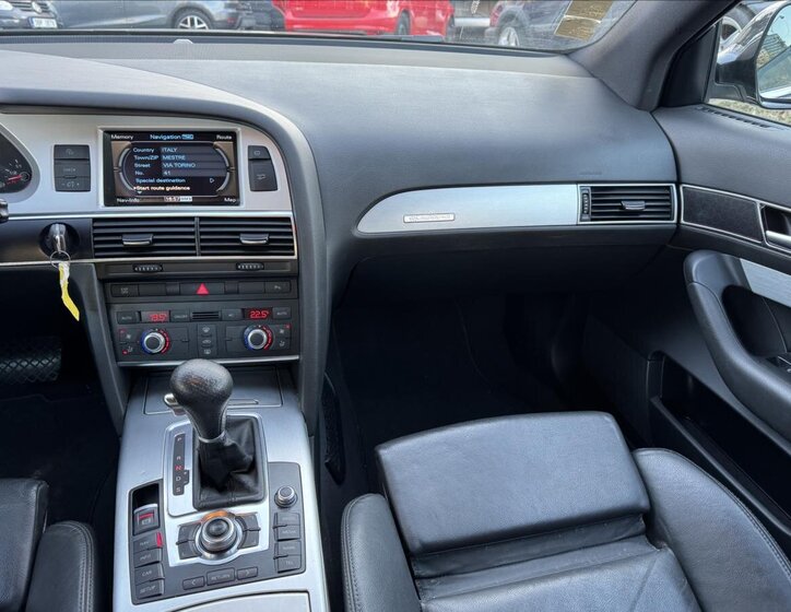 Audi A6 Kombi 3,0 l 176 kw