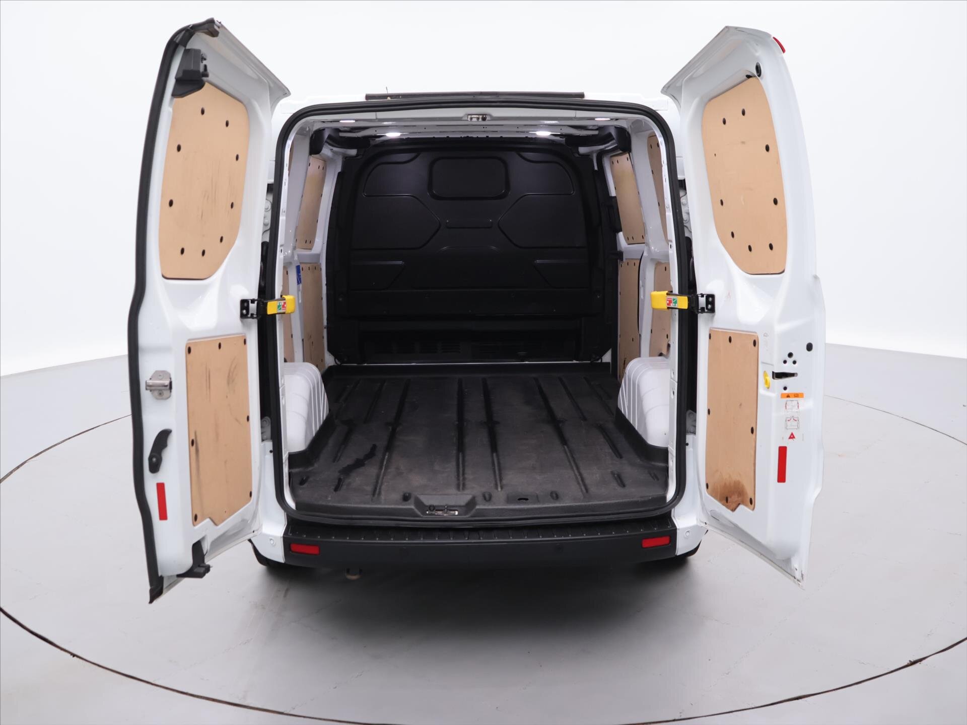 Ford Transit Custom Skříň 2,0 l 77 kw