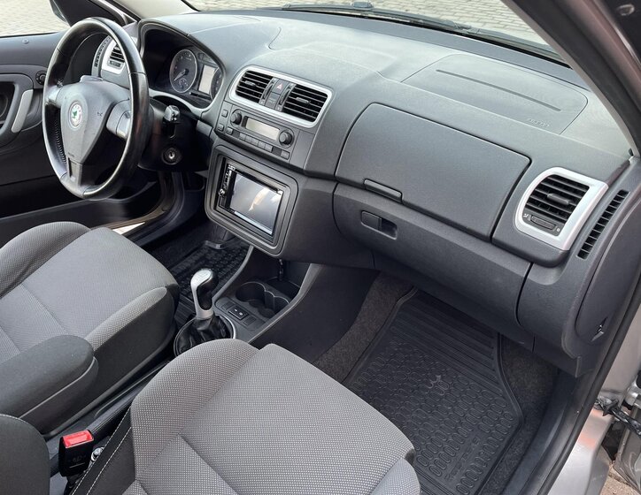Škoda Roomster 13