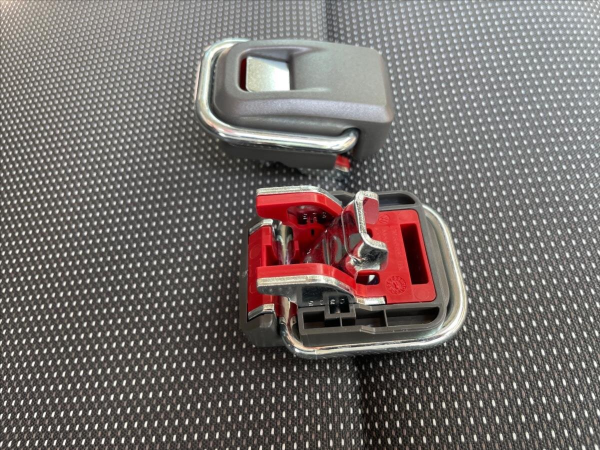 Volkswagen Multivan Ostatní 2,0 l 110 kw