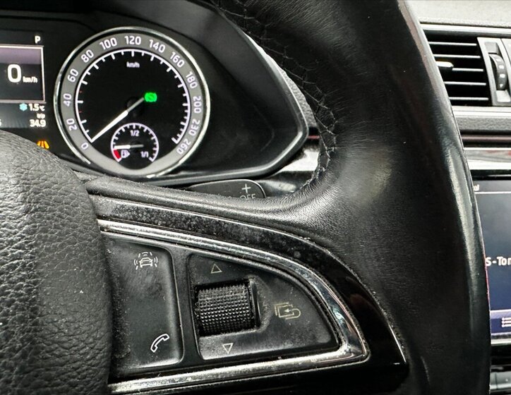 Škoda Superb Kombi 2,0 l 110 kw