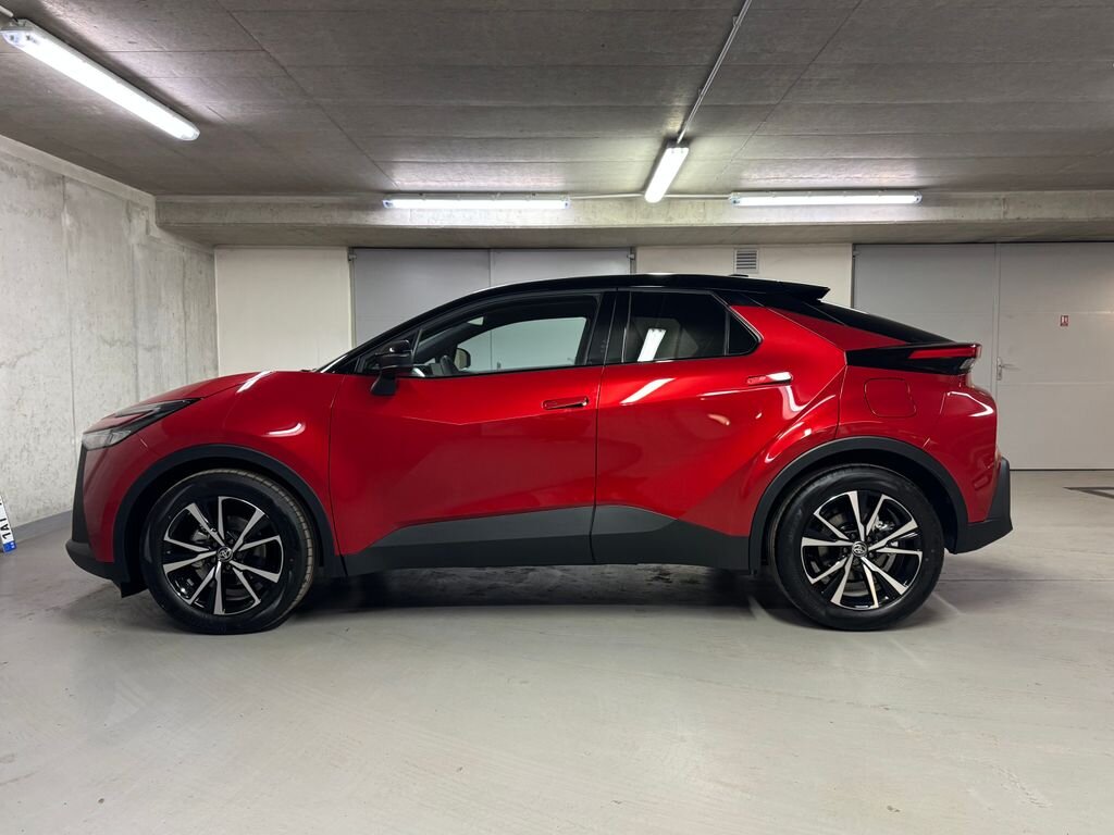 Toyota C-HR Hatchback 1,8 l 90 kw