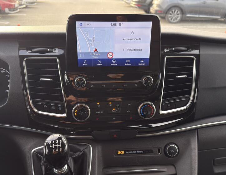 Ford Tourneo Custom 25