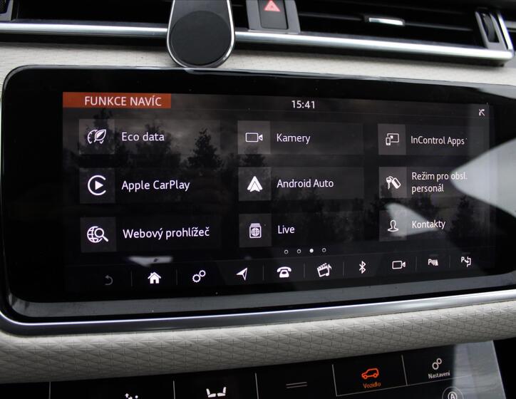 Land Rover Range Rover Velar 21