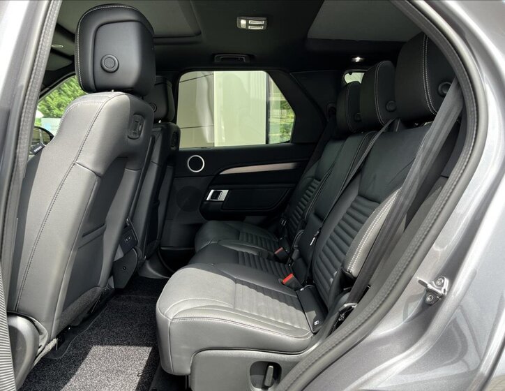 Land Rover Discovery SUV / Terénní 3,0 l 257 kw