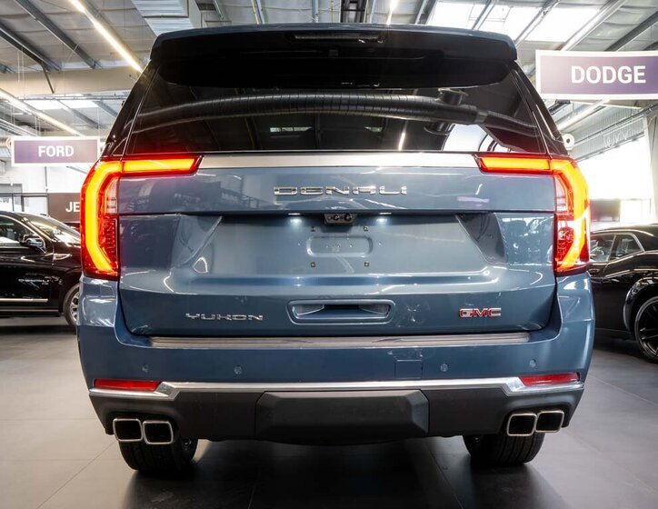 GMC Yukon SUV 6,2 l 313 kw