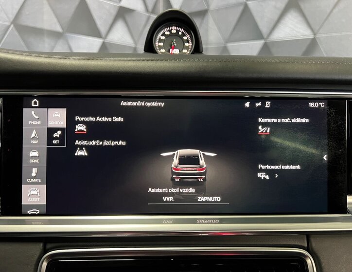 Porsche Panamera Liftback 4,0 l 310 kw