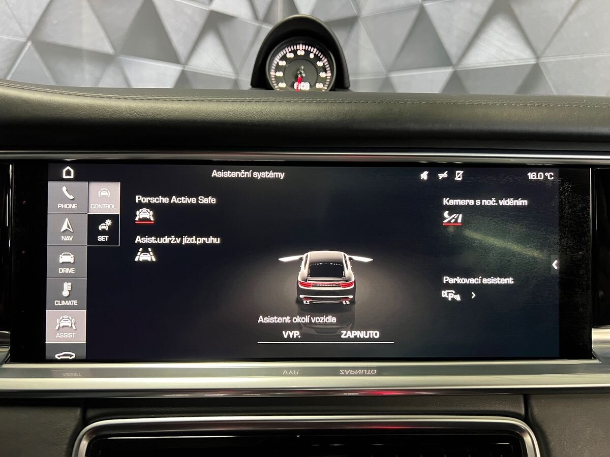 Porsche Panamera Liftback 4,0 l 310 kw