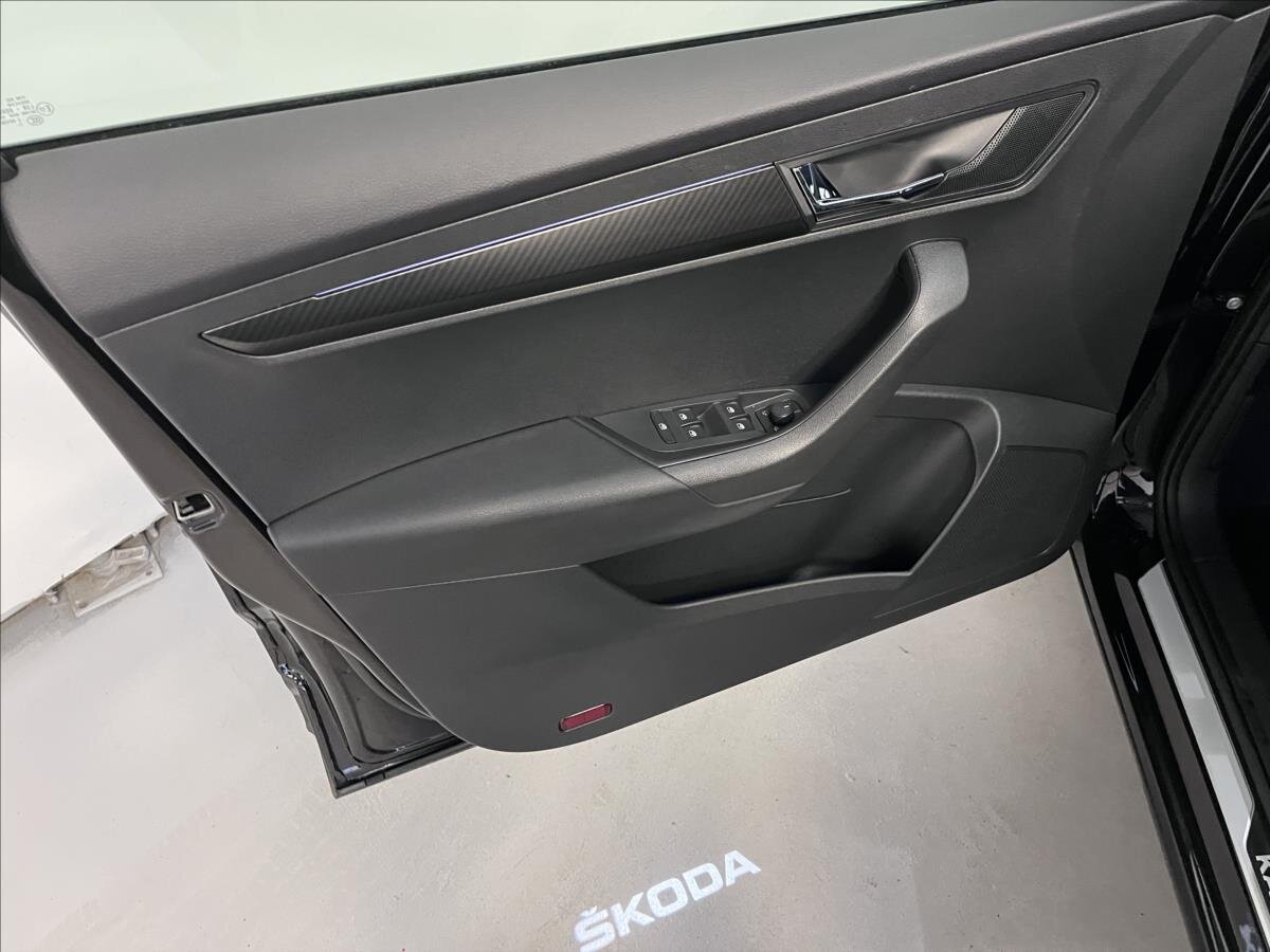 Škoda Karoq SUV 1,5 l 110 kw