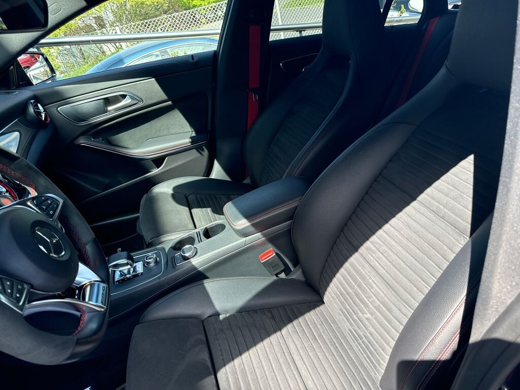 Mercedes-Benz CLA Kombi 2,0 l 280 kw