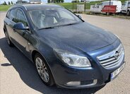 Opel Insignia Kombi 2,0 l 118 kw