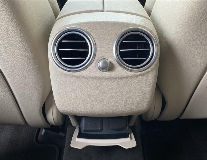 Mercedes-Benz GLC SUV 2,0 l 143 kw