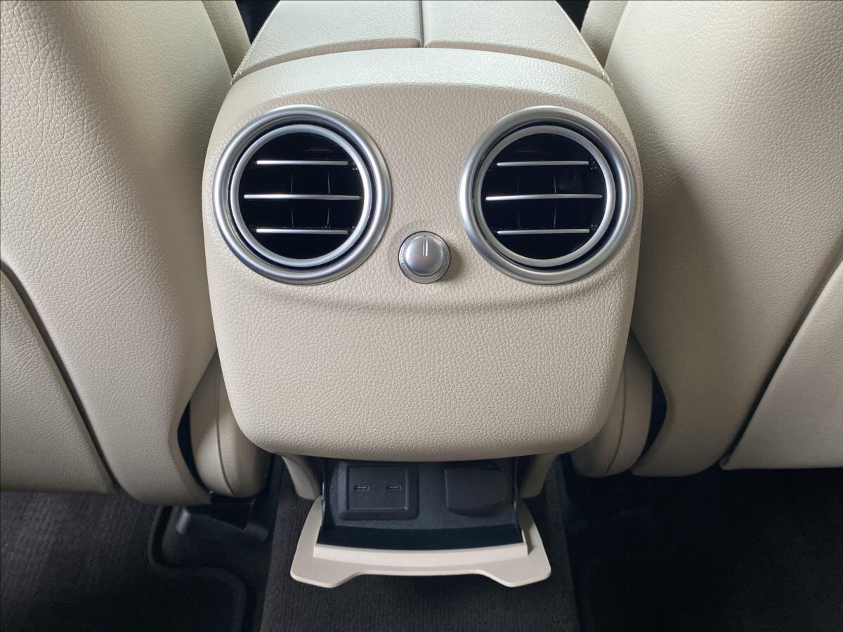 Mercedes-Benz GLC SUV 2,0 l 143 kw