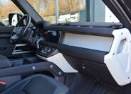 Land Rover Defender SUV 3,0 l 183 kw