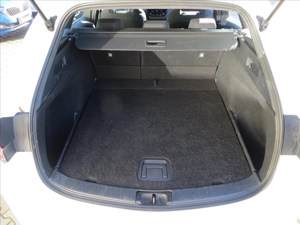 Toyota Corolla Kombi 1,2 l 85 kw