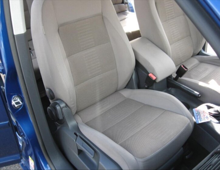 Volkswagen Touran 12