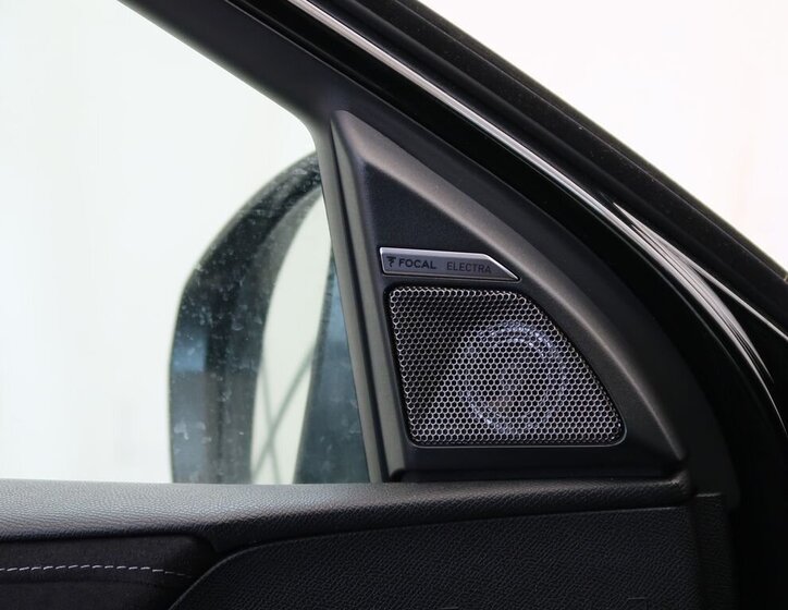 DS Automobiles DS7 Crossback SUV / Terénní 1,6 l 147 kw