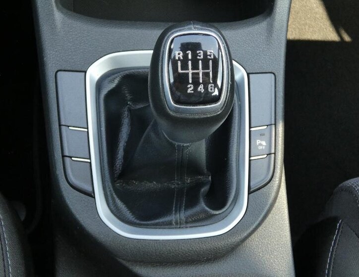 Hyundai i30 Kombi 998,0 88 kw