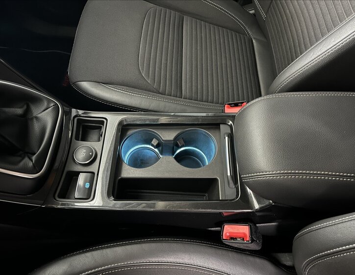 Ford Kuga Kombi 2,0 l 132 kw