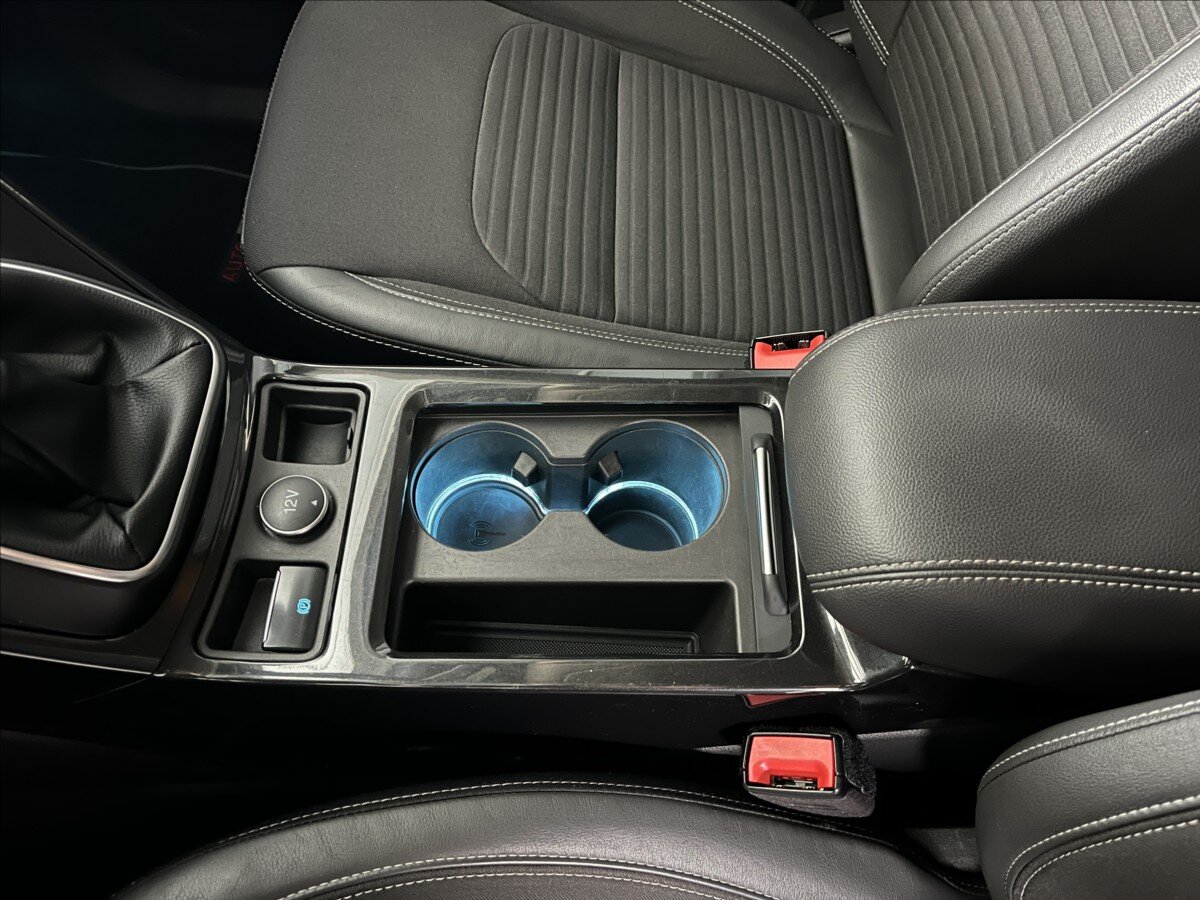 Ford Kuga Kombi 2,0 l 132 kw