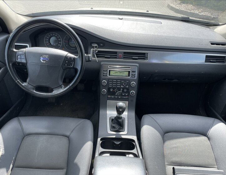 Volvo V70 Kombi 2,0 l 100 kw