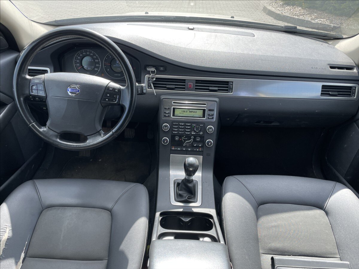 Volvo V70 Kombi 2,0 l 100 kw