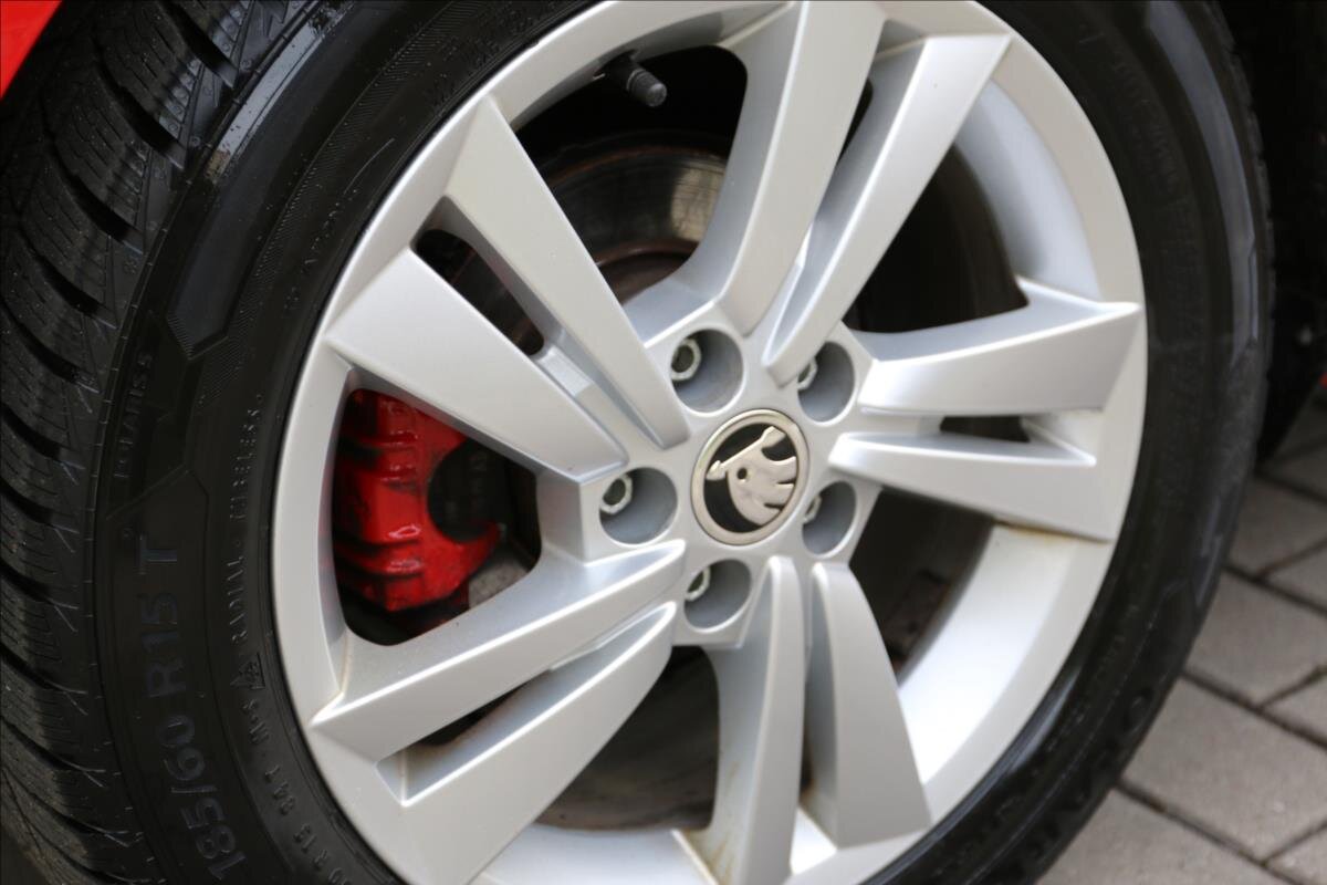 Škoda Fabia Hatchback 999,0 70 kw