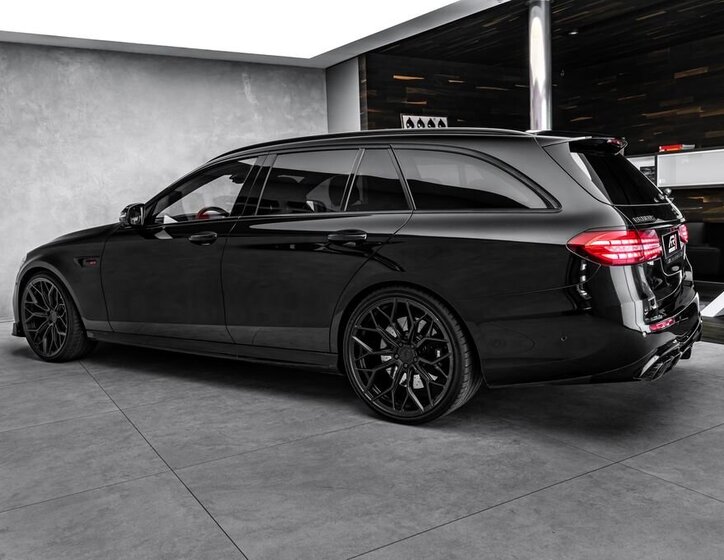 Mercedes-Benz Třídy E Kombi 4,0 l 450 kw