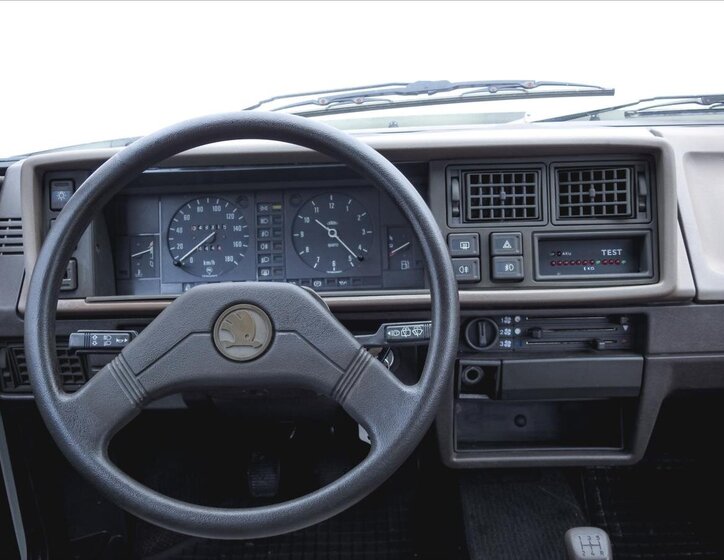 Škoda Favorit Hatchback 1,3 l 46 kw