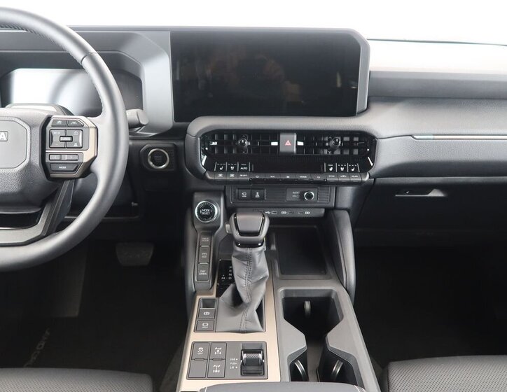 Toyota Land Cruiser SUV / Terénní 2,8 l 151 kw