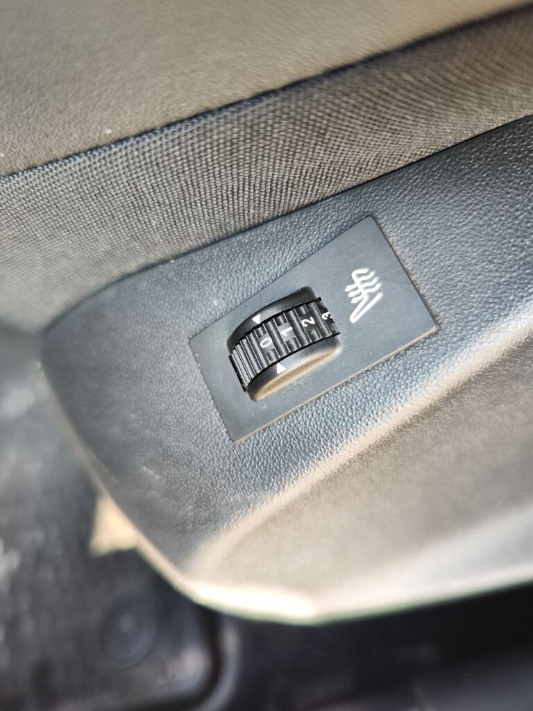 Peugeot 2008 SUV / Terénní 1,2 l 81 kw