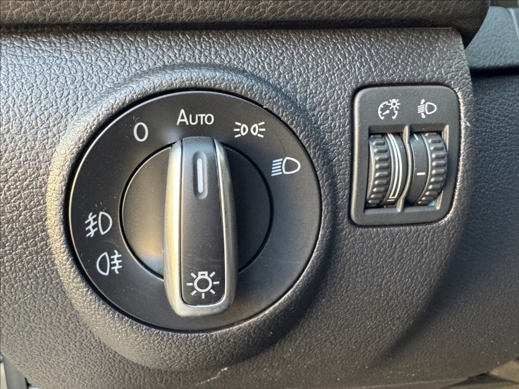 Volkswagen Tiguan SUV / Terénní 2,0 l 81 kw