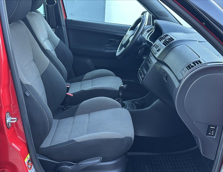 Škoda Fabia 15